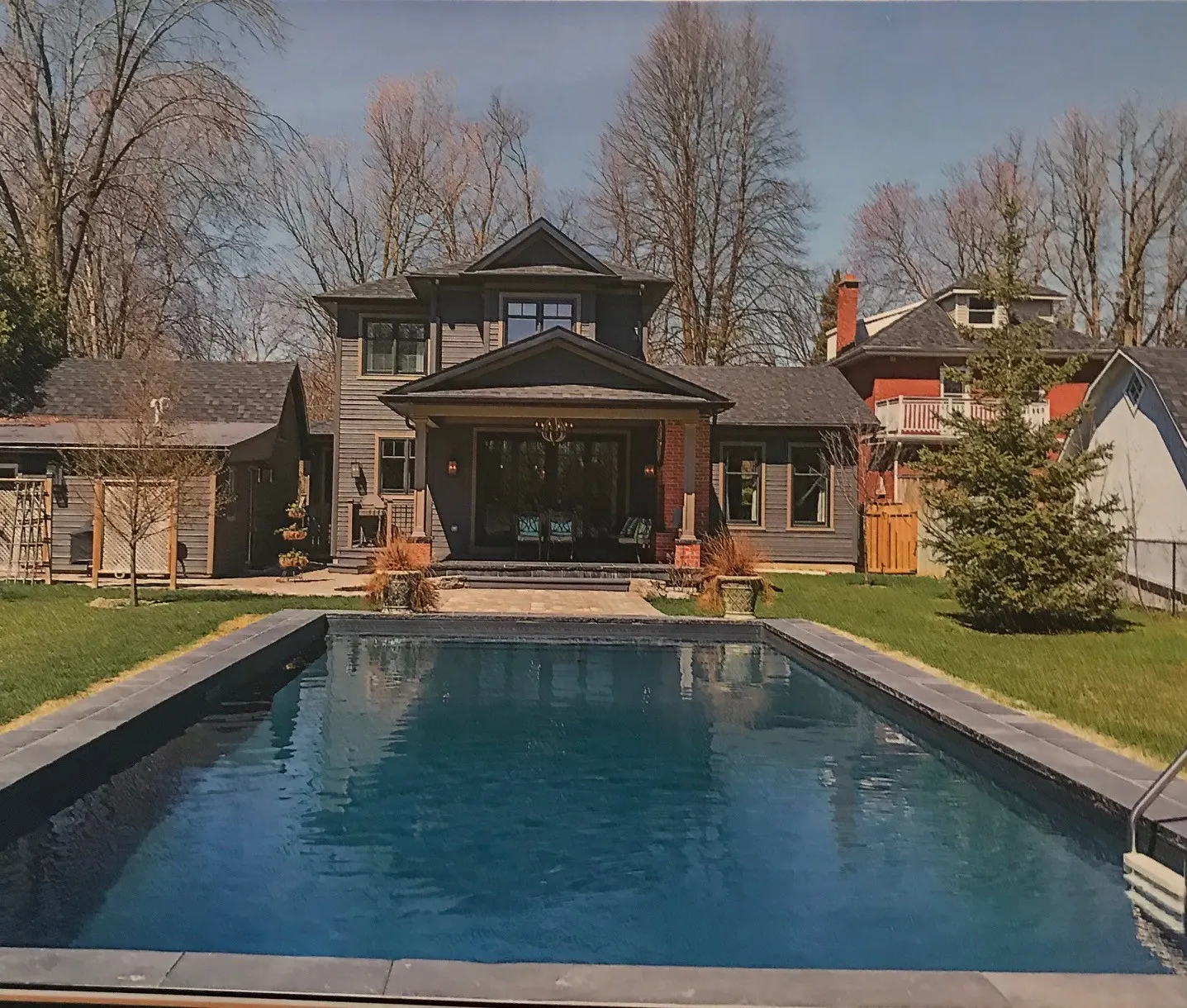 Home renovation services in Toronto with full home remodeling, modern interiors, custom finishes, and upgraded living space